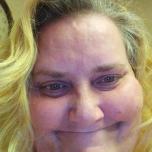 Meet your Posher, Carlie walker